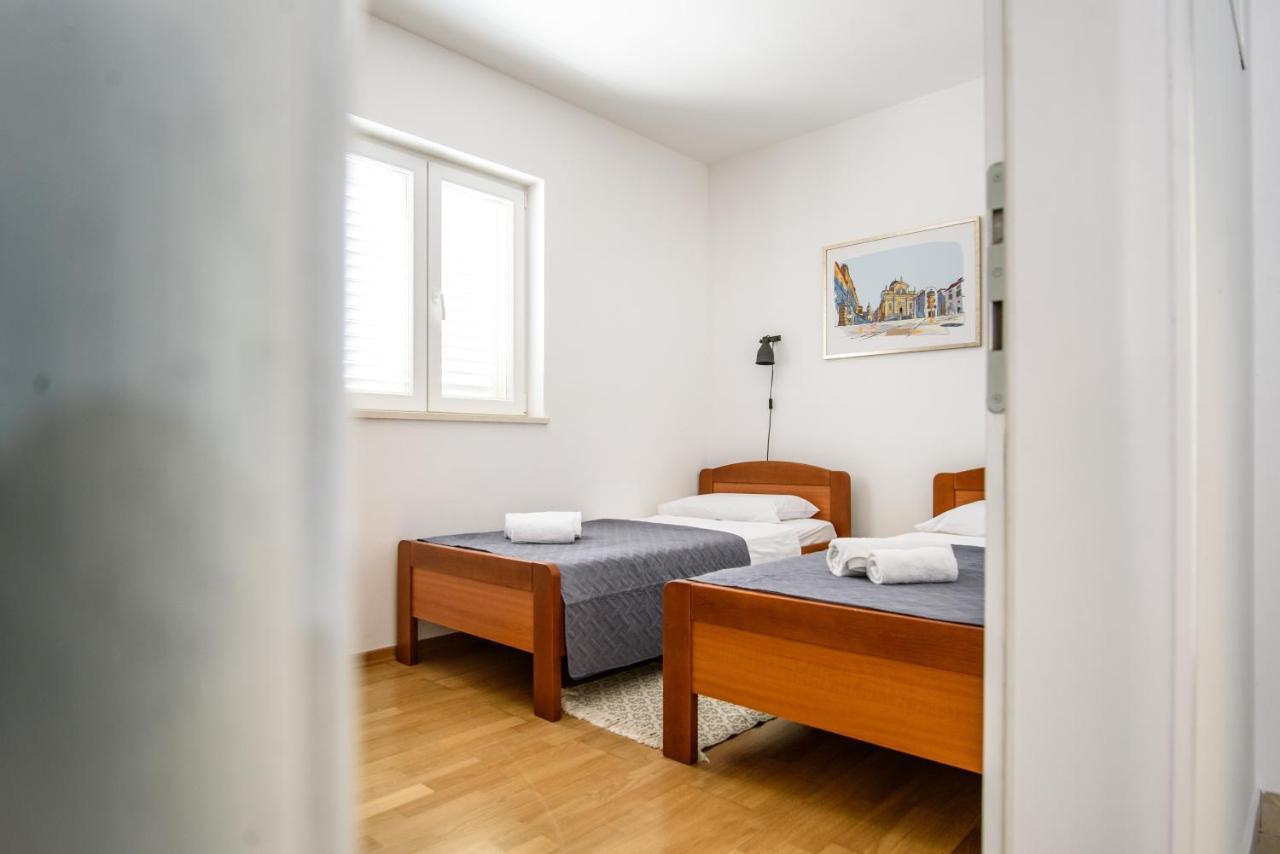 Dubrovnik Homes Summer Night Apartment Buitenkant foto